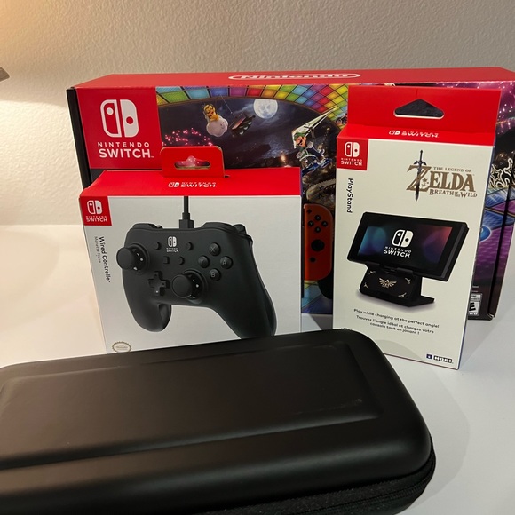 Nintendo Switch - Picture 5 of 7